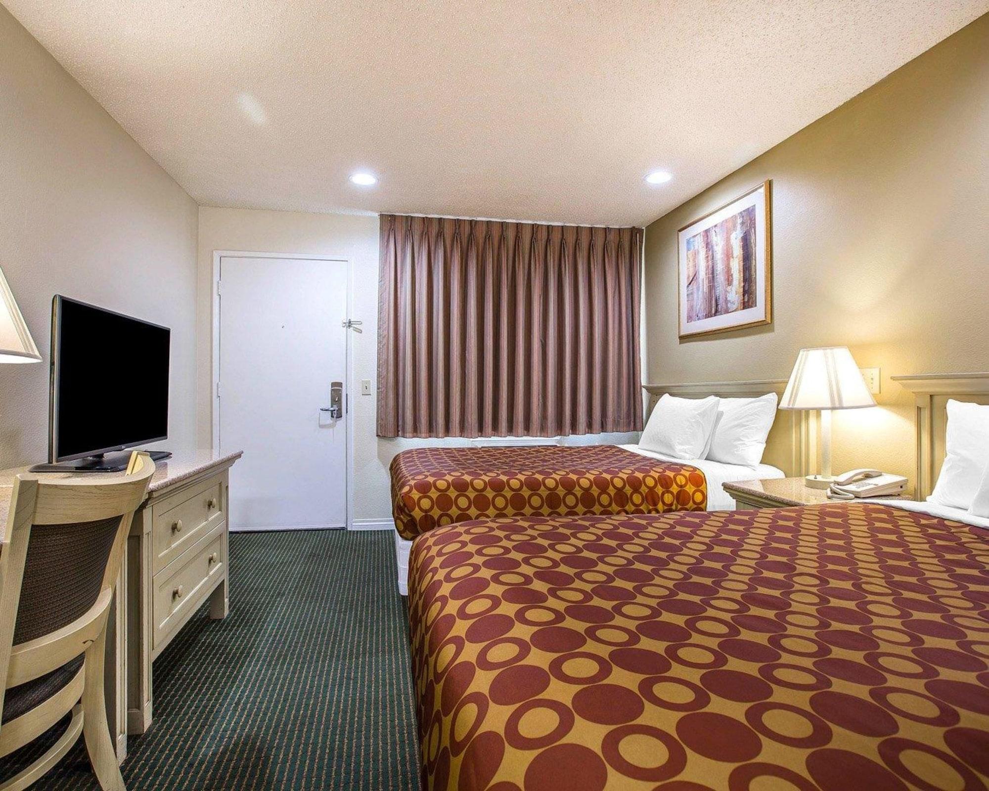 Rodeway Inn Santee San Diego East מראה חיצוני תמונה
