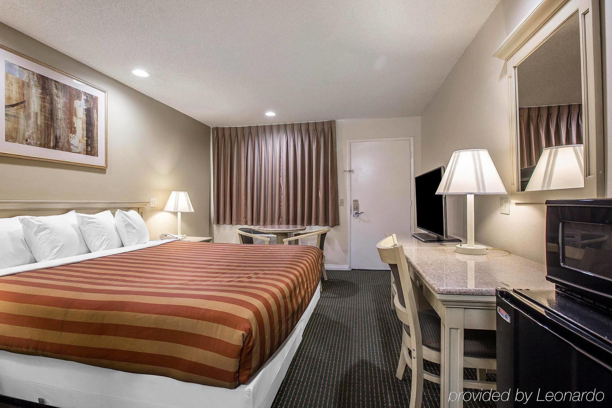 Rodeway Inn Santee San Diego East מראה חיצוני תמונה