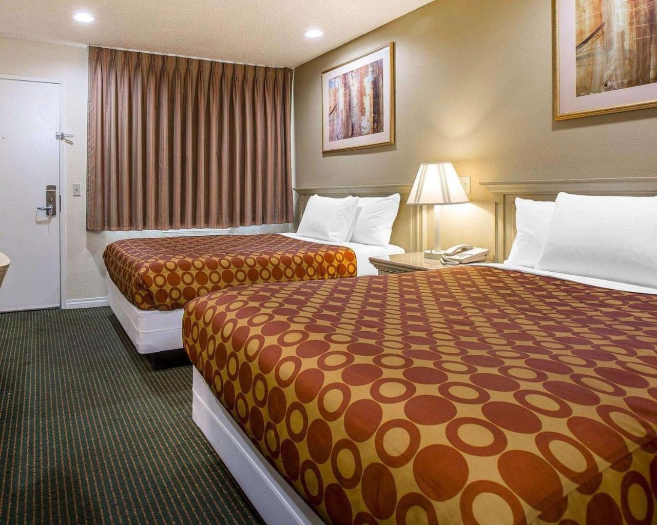 Rodeway Inn Santee San Diego East מראה חיצוני תמונה