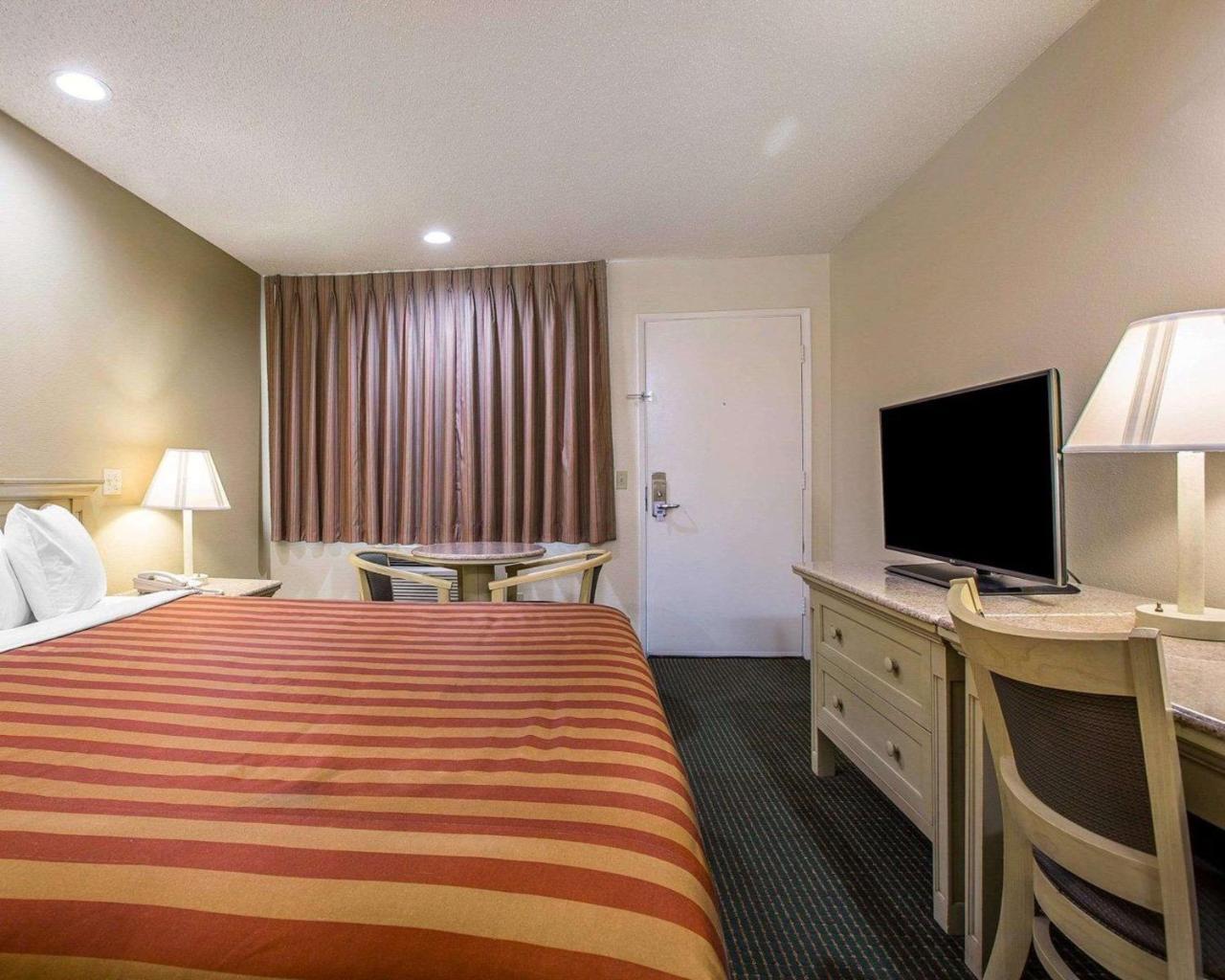 Rodeway Inn Santee San Diego East מראה חיצוני תמונה